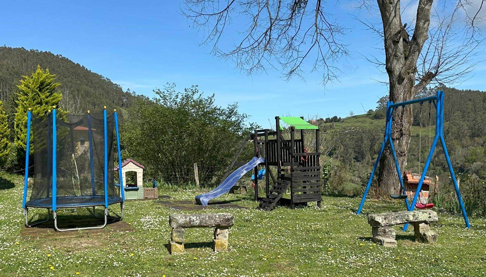 La Nozal De La Pena Pensionat Villaviciosa  Exteriör bild