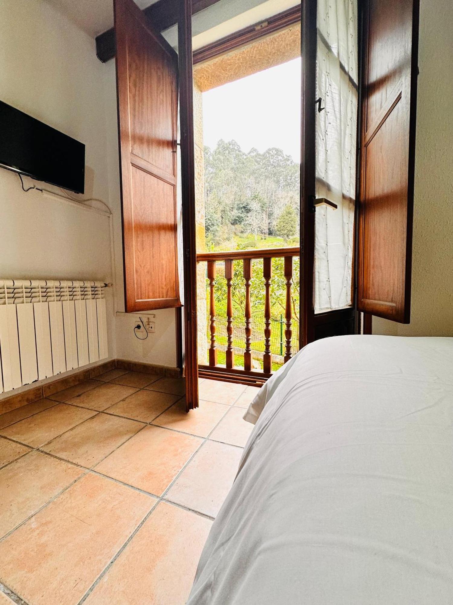 La Nozal De La Pena Pensionat Villaviciosa  Exteriör bild
