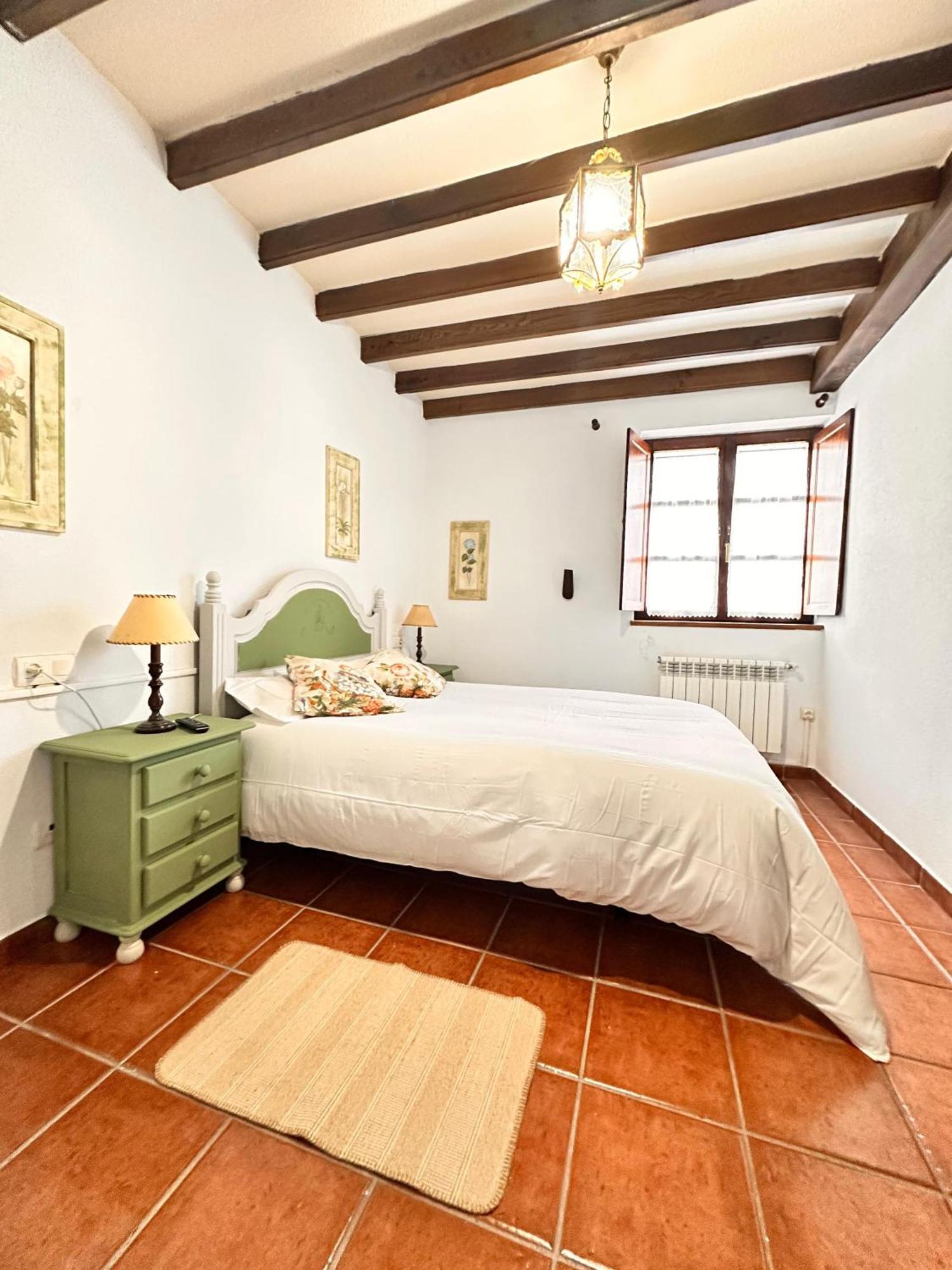La Nozal De La Pena Pensionat Villaviciosa  Exteriör bild